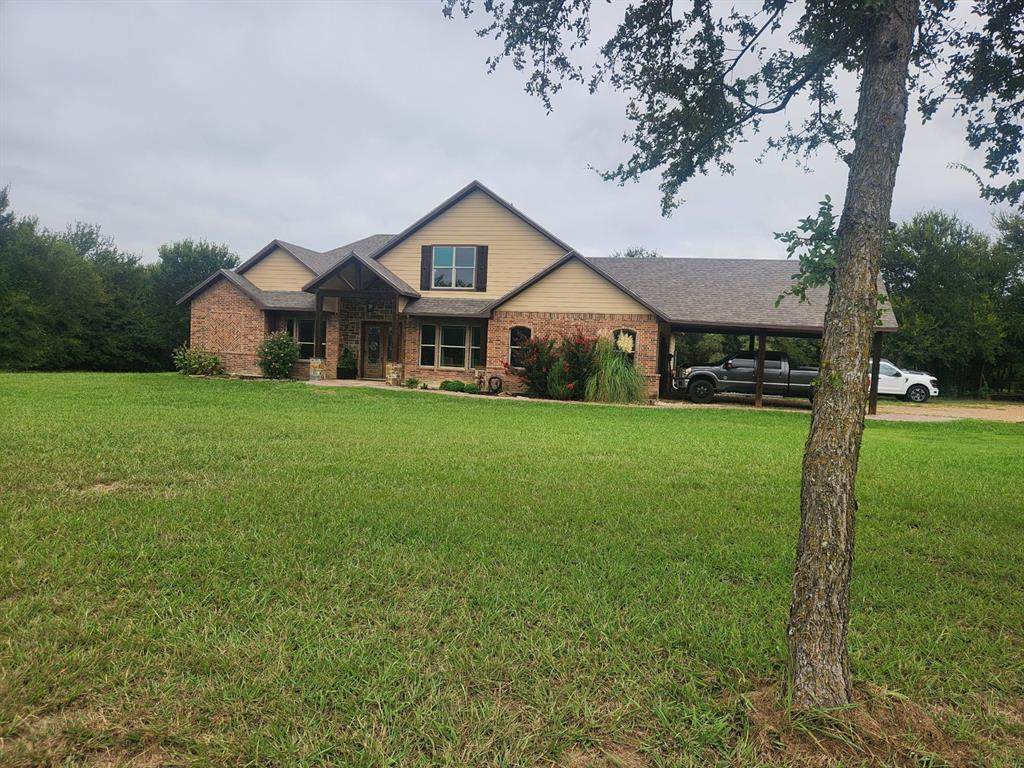 261 Vickie Lane - Photo 1