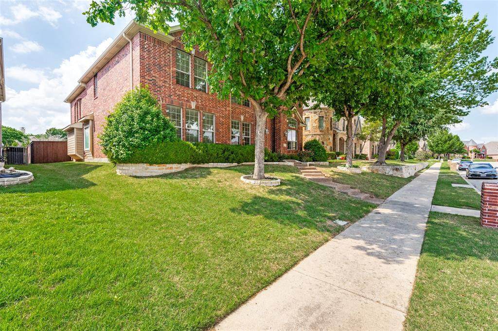 1417 Branch Hollow Drive - Photo 1