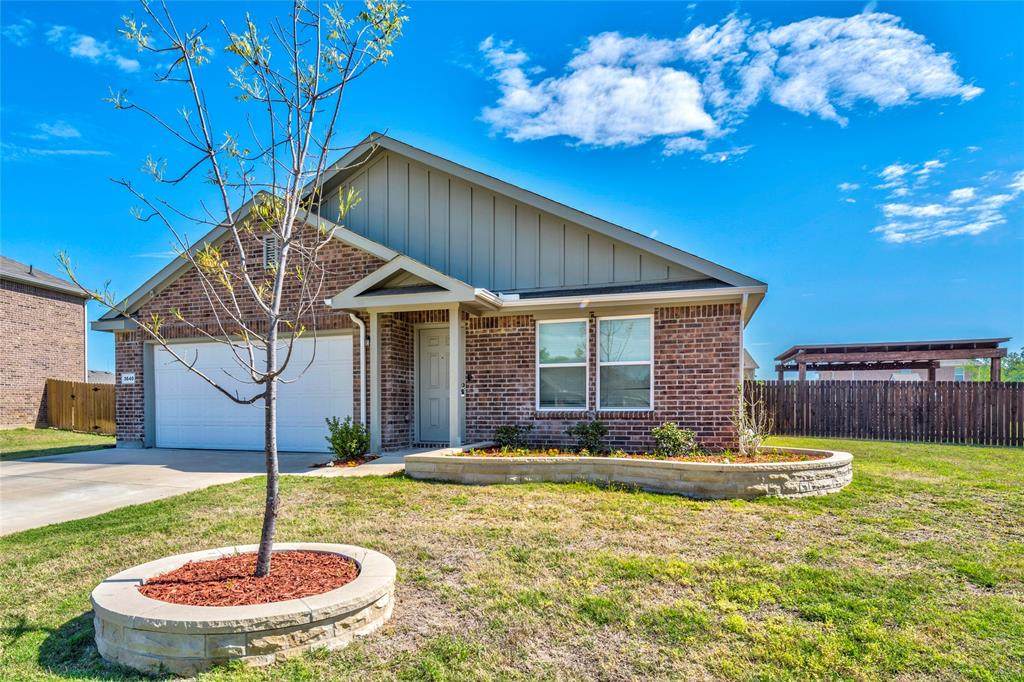 3640 Chestnut Oak Drive - Photo 1