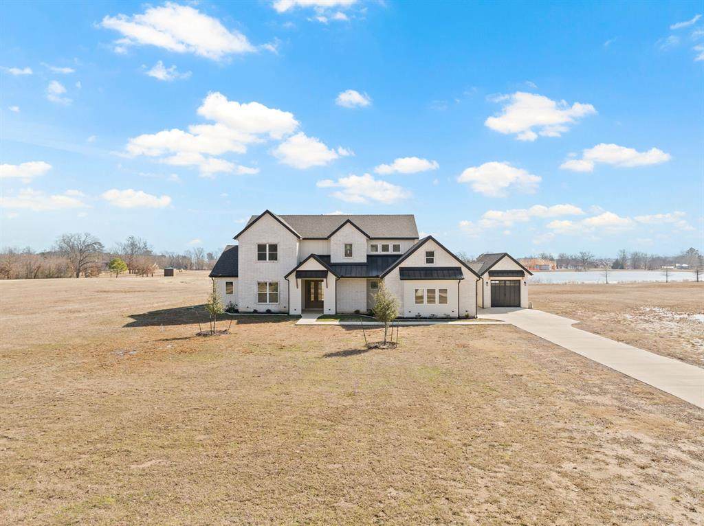 126 Private Road 2712 - Photo 1