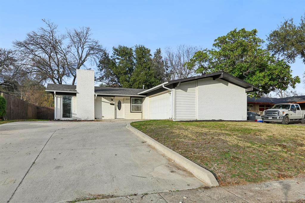 3035 Townsend Drive - Photo 1