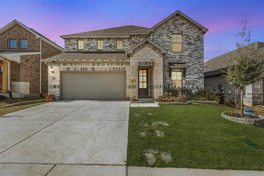 2437 Pinnacle Place - Photo 1