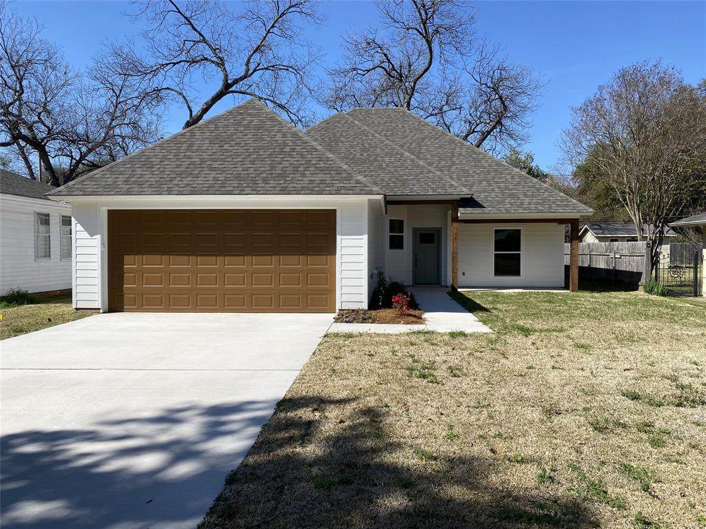 204 Arthur Avenue - Photo 1