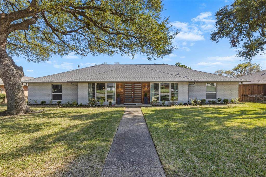 7724 Meadowhaven Drive - Photo 1