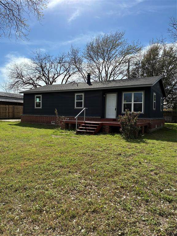 5066 Highway 199 - Photo 1