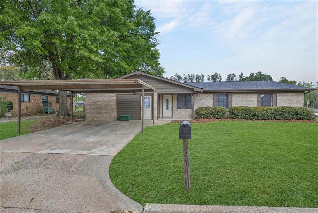 123 Carroll Drive - Photo 1