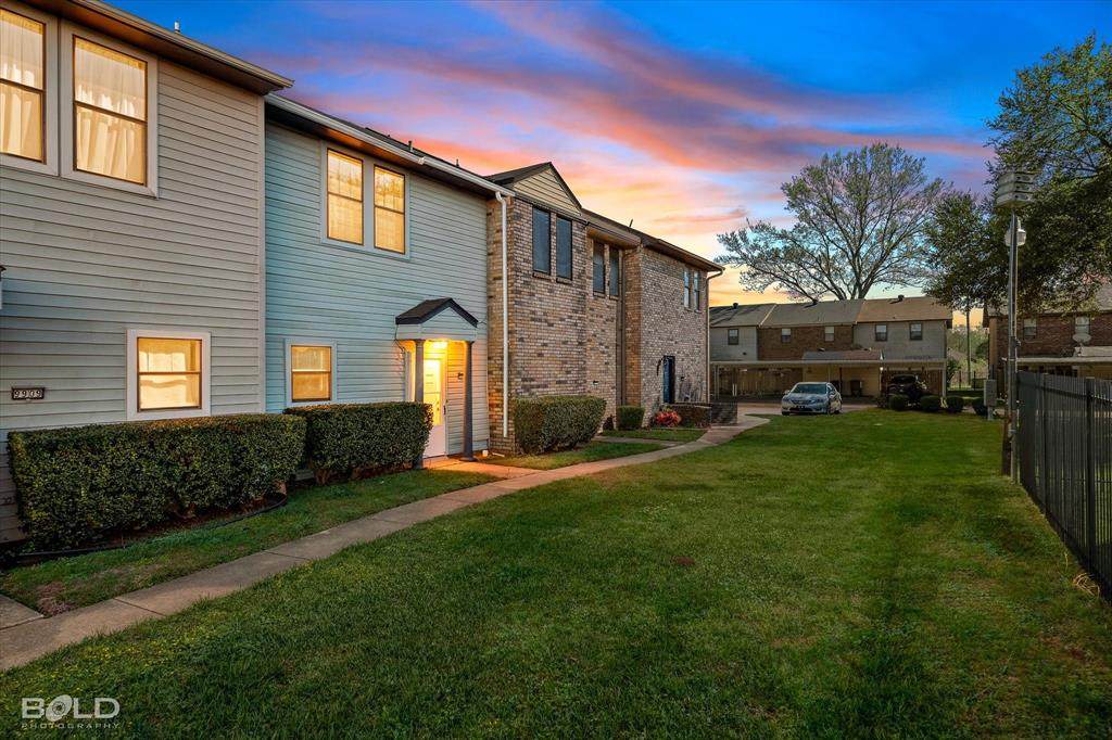9913 Dagger Point Lane - Photo 1