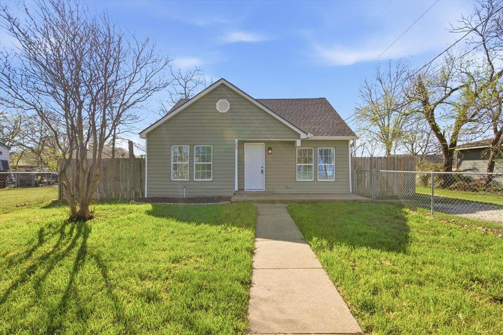 303 Connett Street - Photo 1