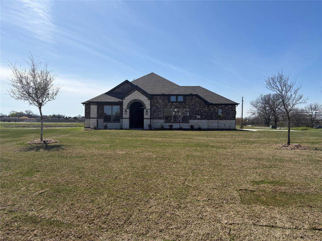 725 Windward Court - Photo 1