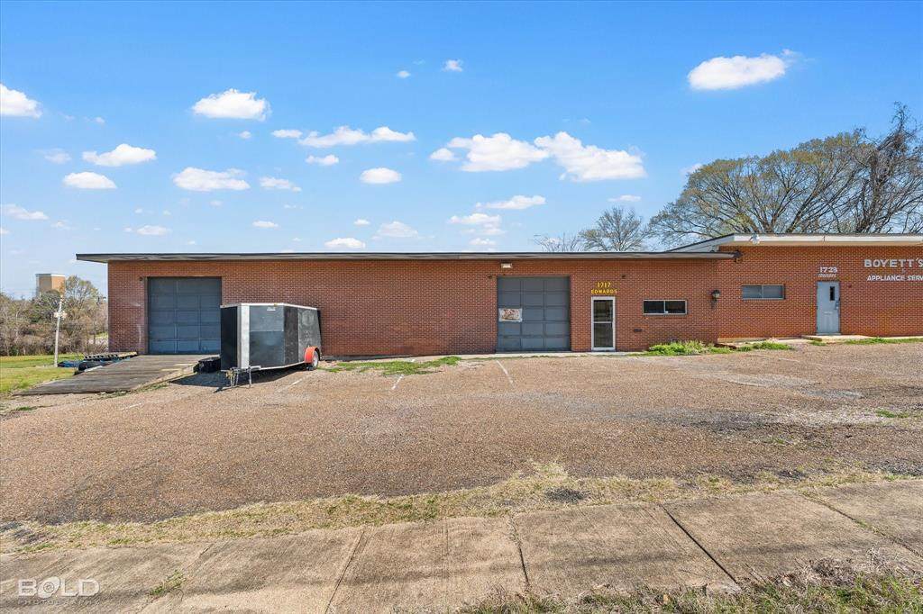 1717 Edwards Street - Photo 1
