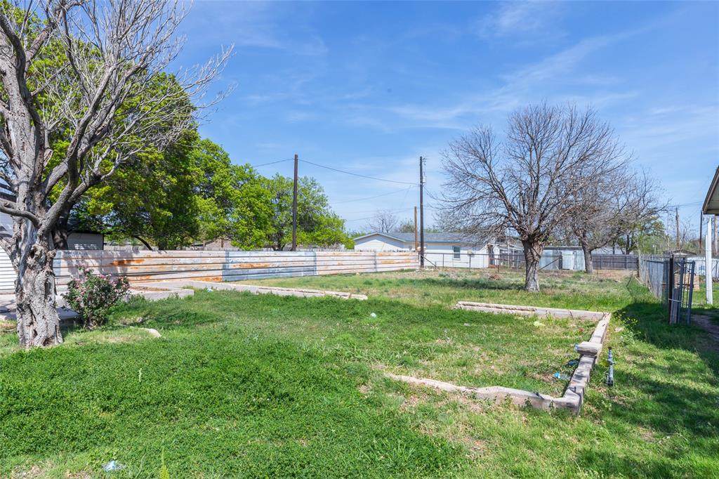 505 Scott Street - Photo 1