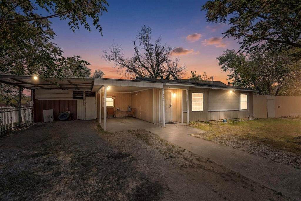 712 Hodgson Street - Photo 1