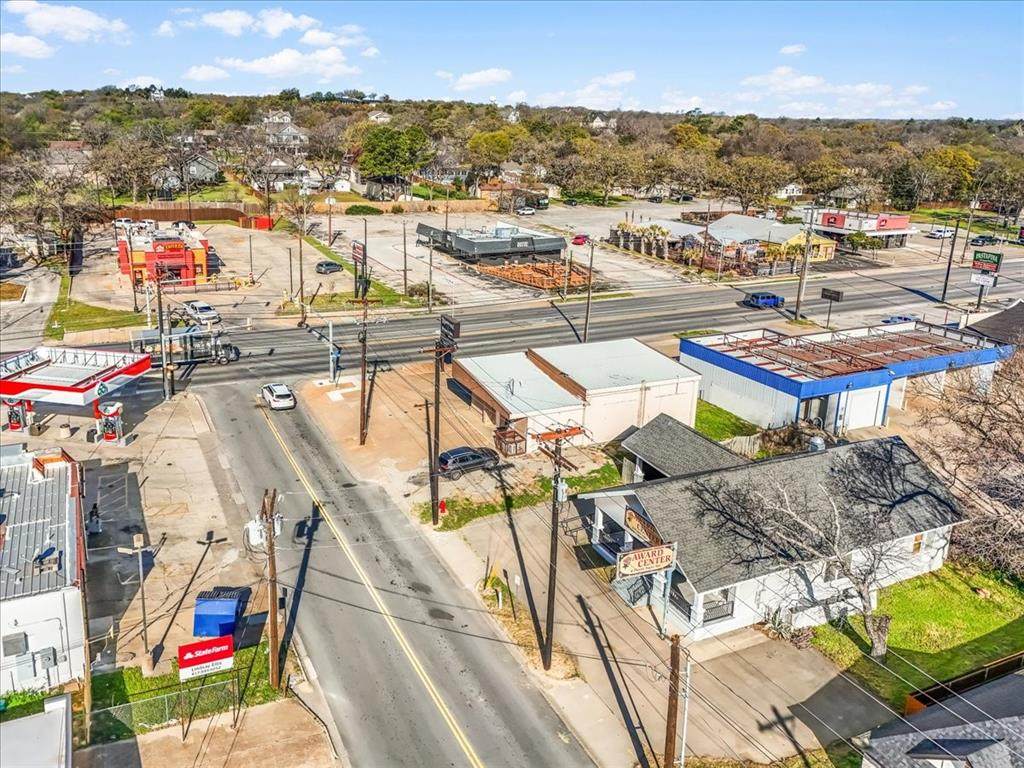 105 Eureka Street - Photo 1