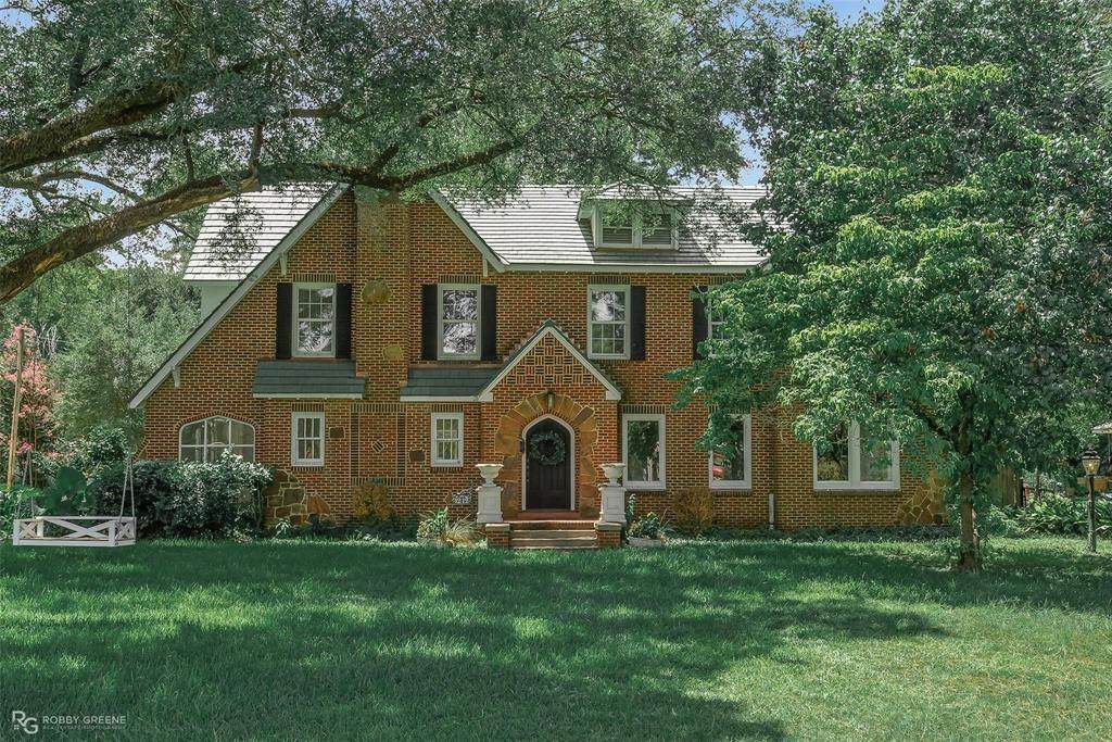 1212 Kings Highway - Photo 1