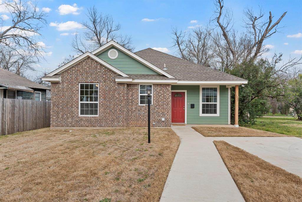 1325 11th Street - Photo 1