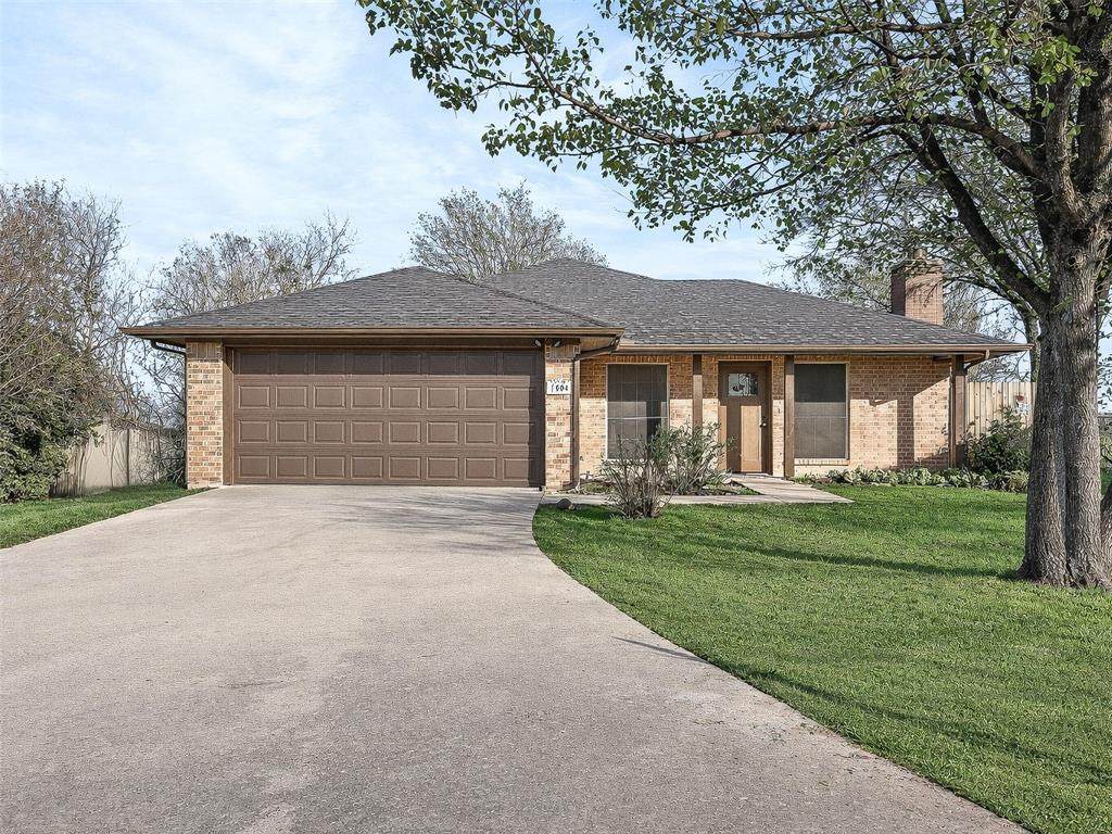 1006 Oakchase Court - Photo 1