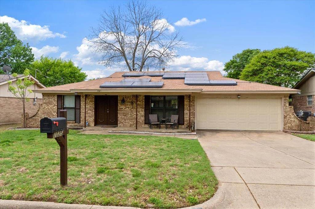 1025 Livingston Drive - Photo 1