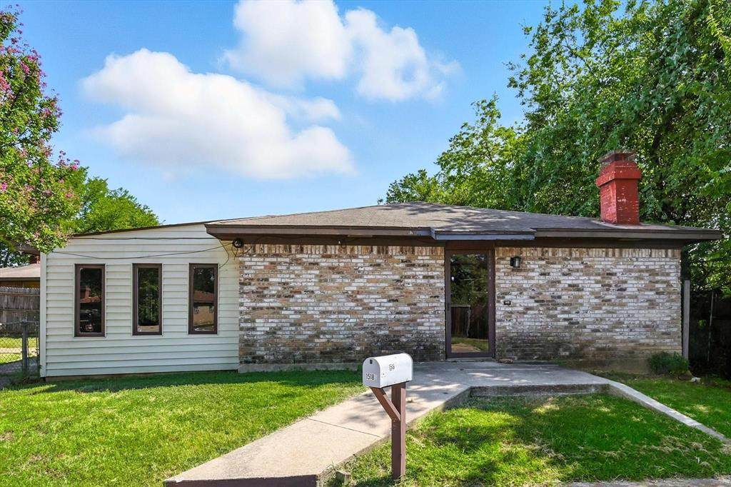 1516 7th Street - Photo 1