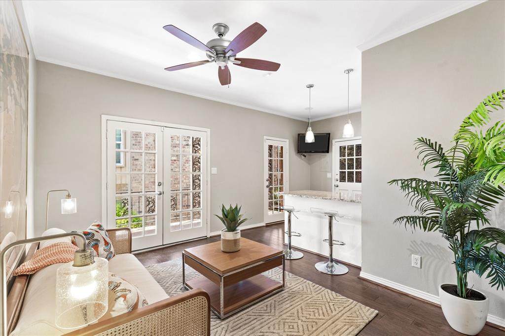 4403 Bellaire Drive - Photo 1
