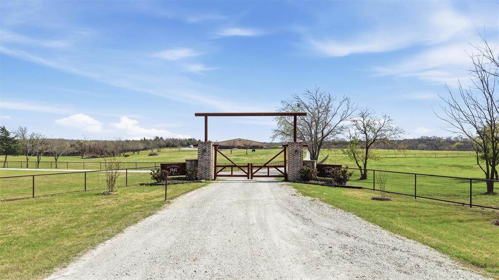 1470 Preston Road - Photo 1