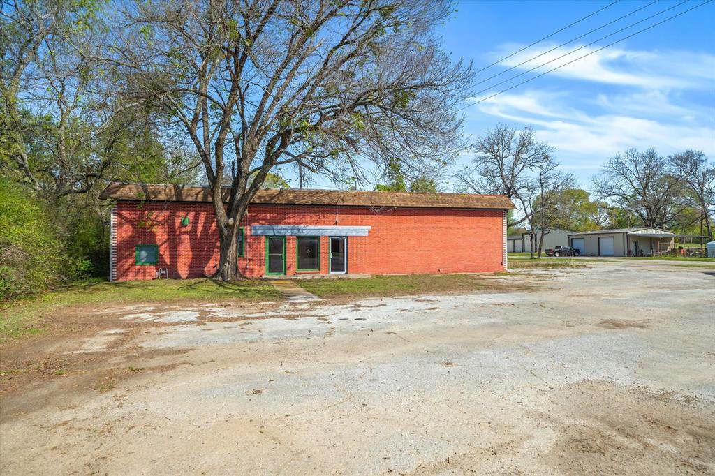 521 Garland - Photo 1