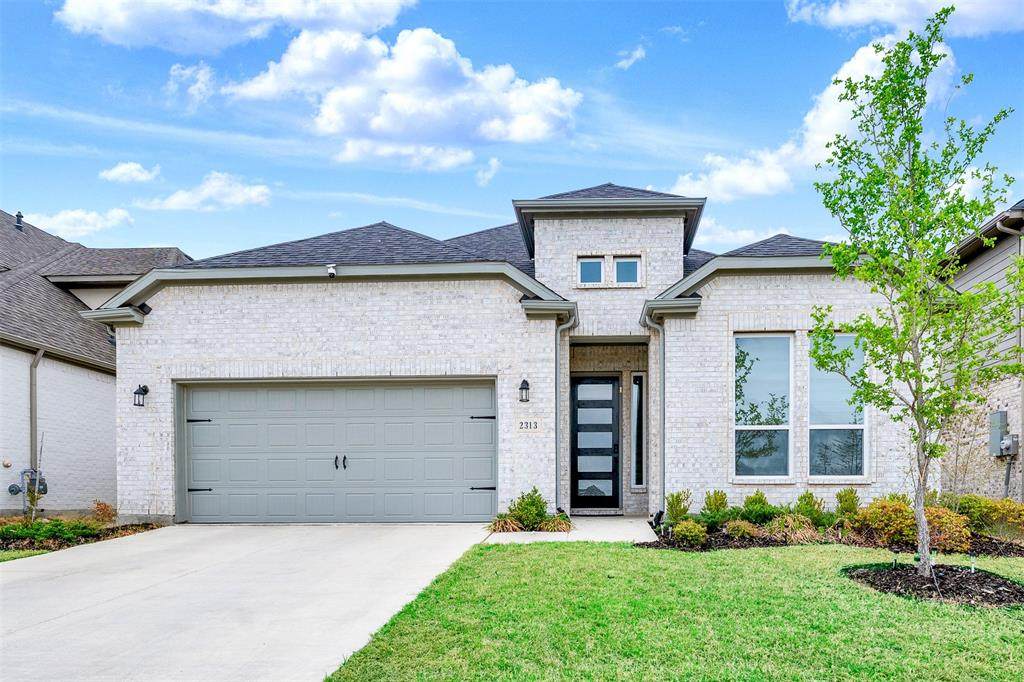 2313 Rosewood Way - Photo 1