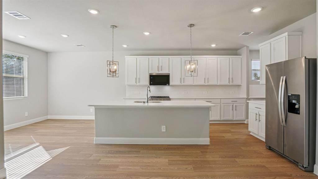 1410 Winters Way - Photo 1