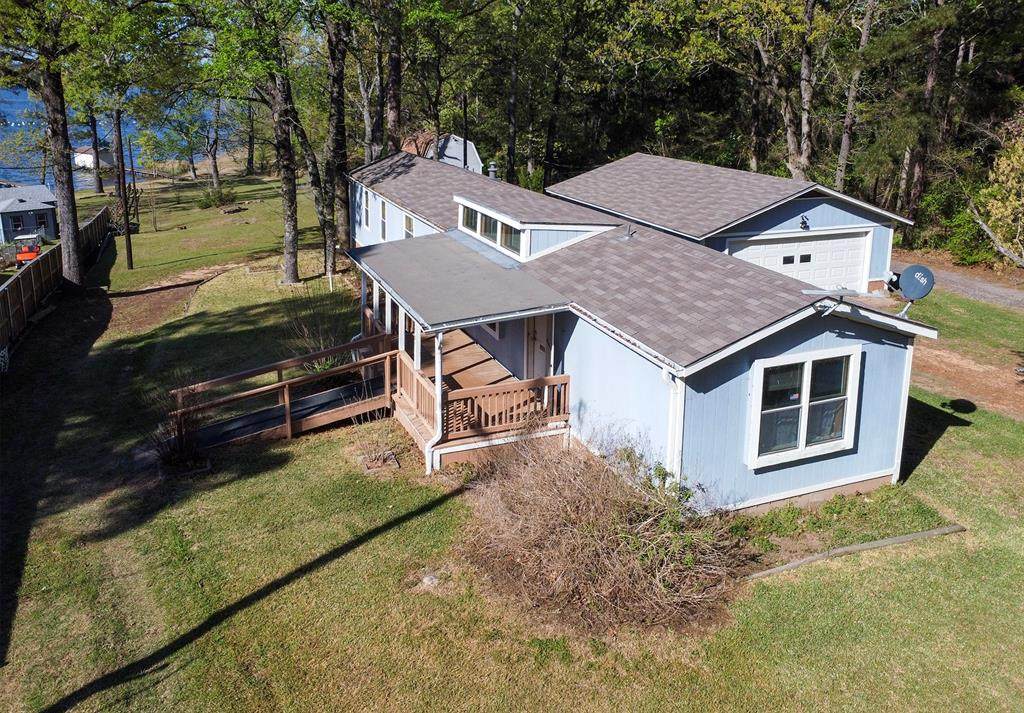 2781 Lake Breeze Drive - Photo 1