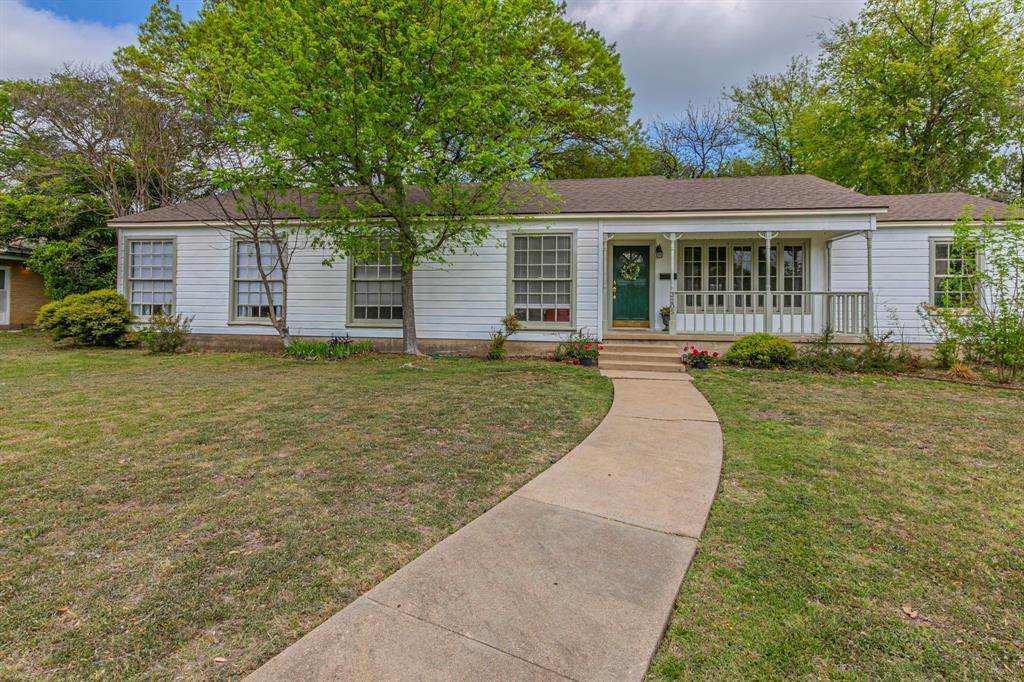 3205 Live Oak Avenue - Photo 1