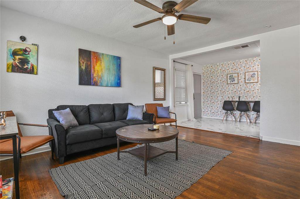 1725 Meadowlark Lane - Photo 1