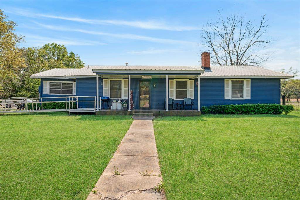 4958 Texas Highway 154 - Photo 1