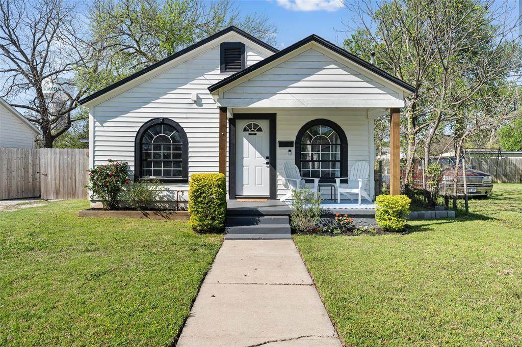 1204 Maxfield Street - Photo 1