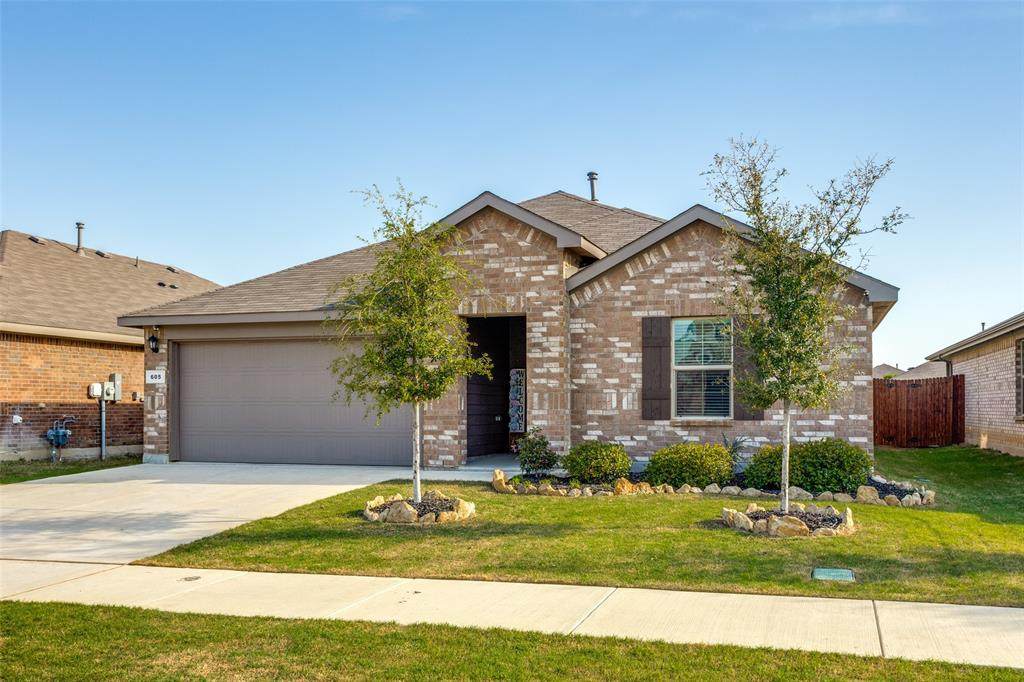 605 Basteen Lane - Photo 1