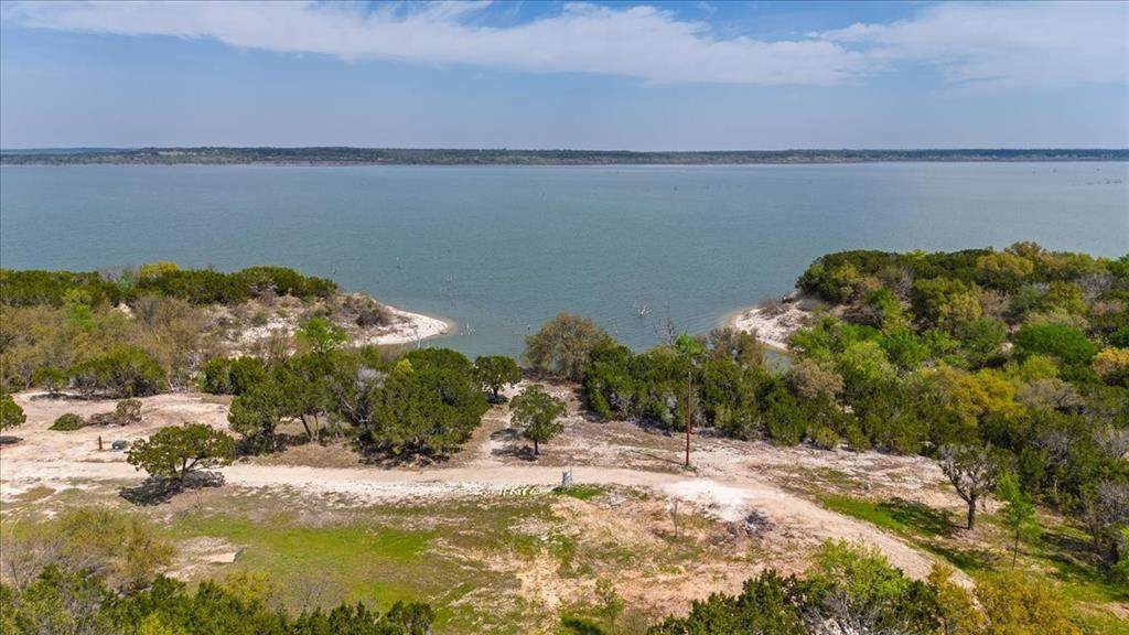 723 County Road 1304 - Photo 1