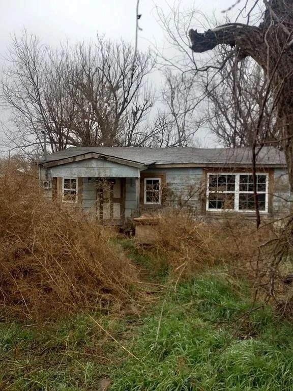 808 Garfield Avenue - Photo 1