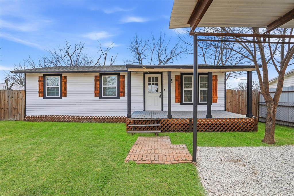 1100 9th Street - Photo 1