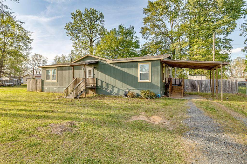 222 Pierce Drive - Photo 1