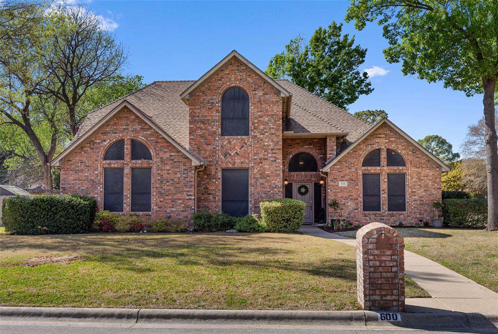 600 Ticonderoga Drive - Photo 1