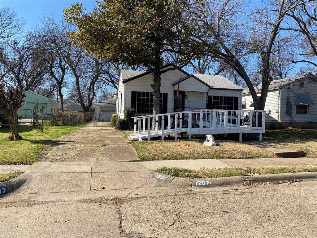 1207 Tarpley Avenue - Photo 1