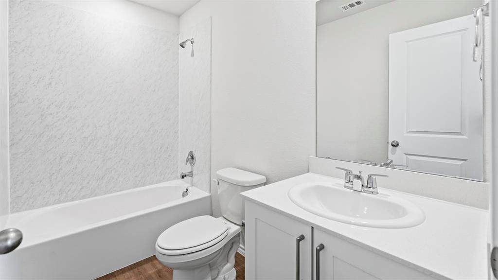 1907 Glory Drive - Photo 1