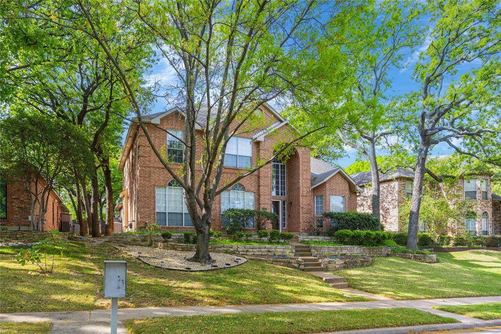 537 Halifax Lane - Photo 1