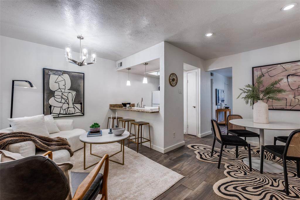 4525 Gilbert - Photo 1