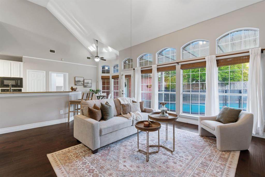7500 Benelux Court - Photo 1