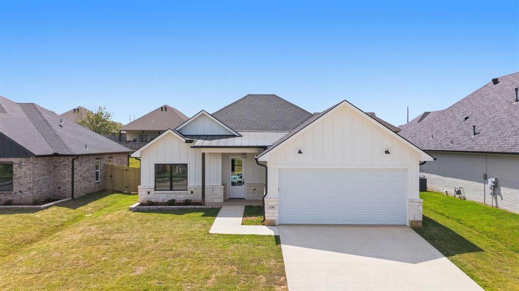135 Kaul Lane - Photo 1