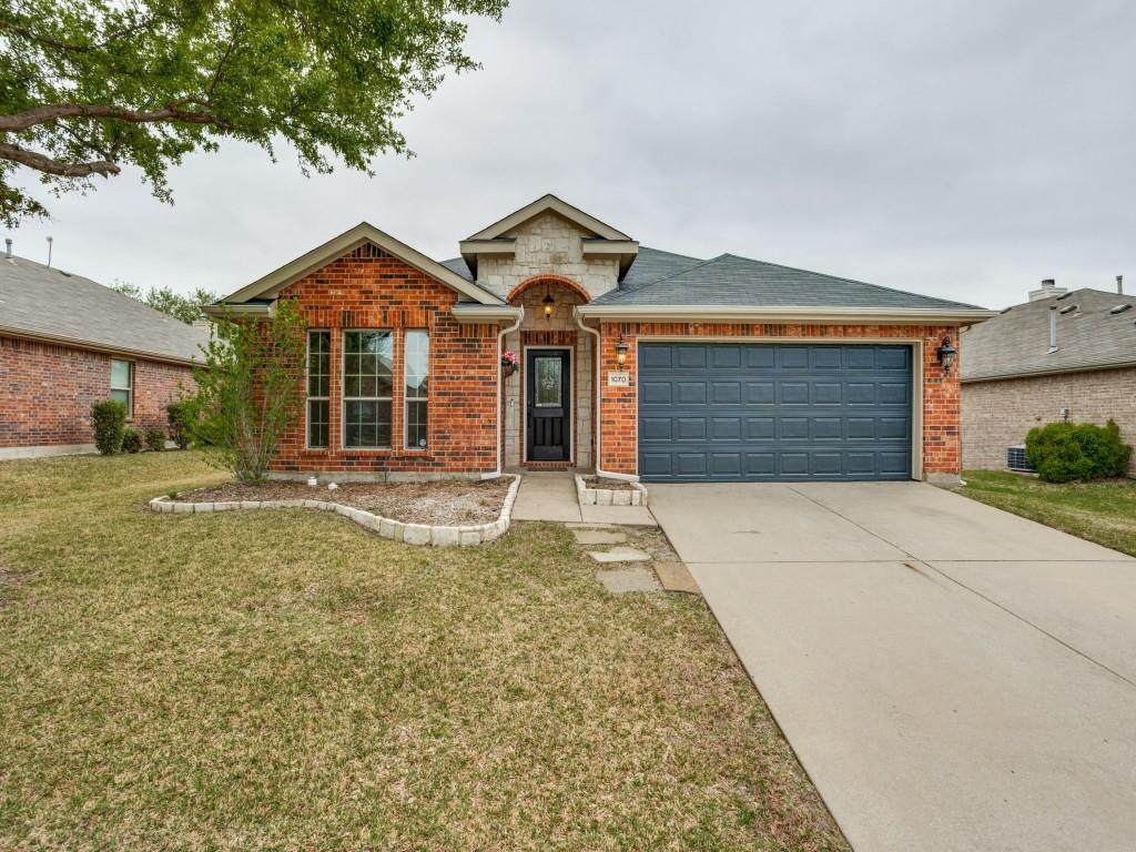 1070 Shepard Lane - Photo 1