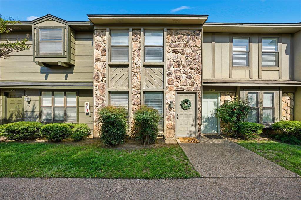 1371 11th Street - Photo 1