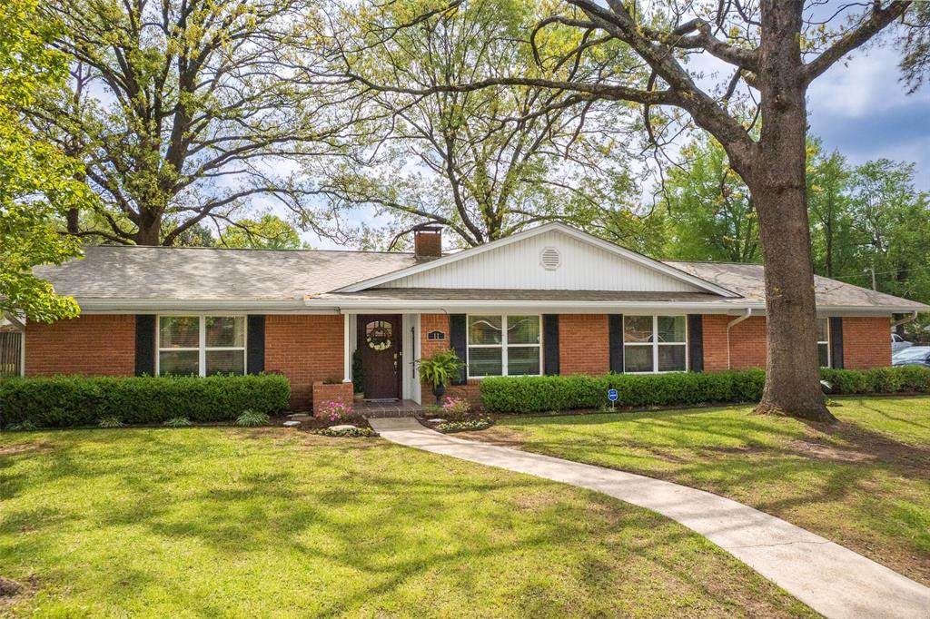 11 Lambeth Circle - Photo 1