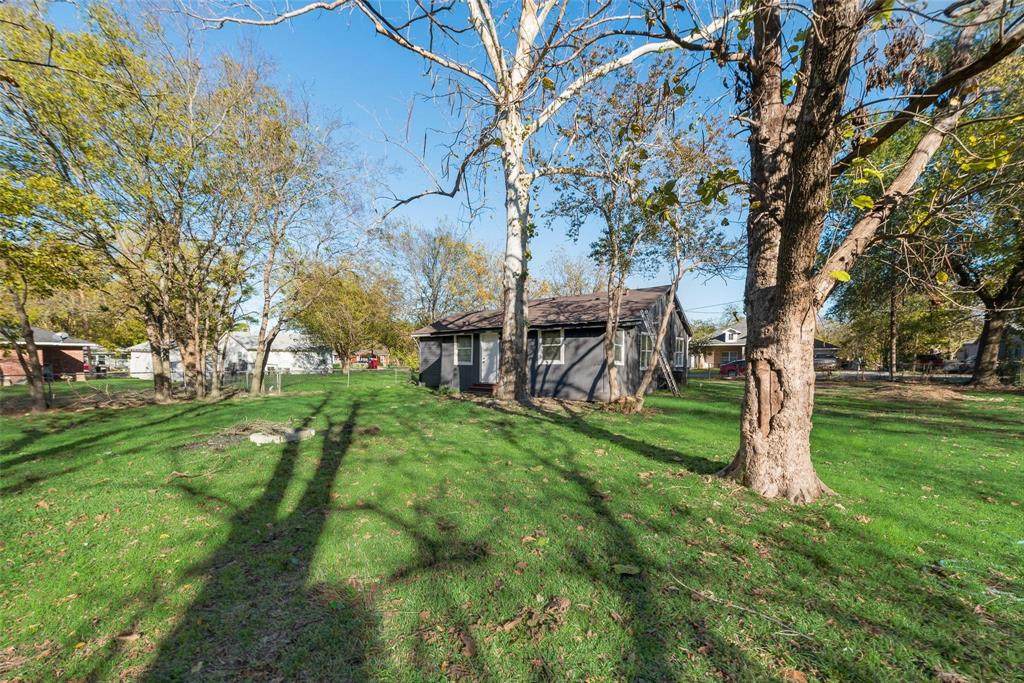 109 Lydia Street - Photo 1