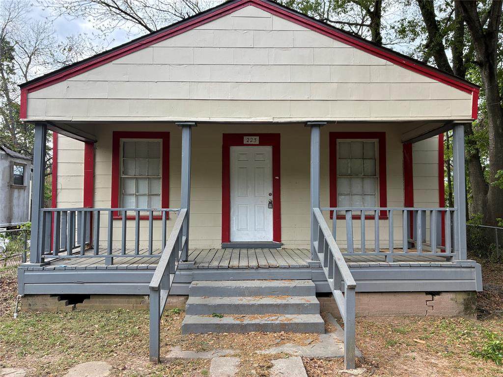 223 69th Street - Photo 1