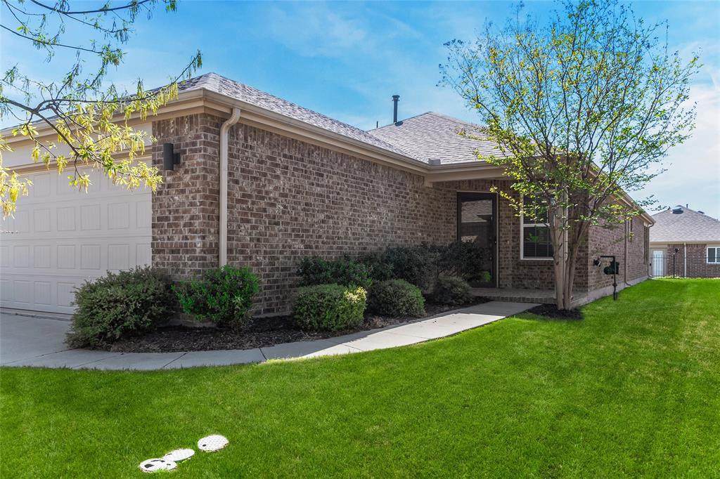 7793 Gulf Walk Road - Photo 1